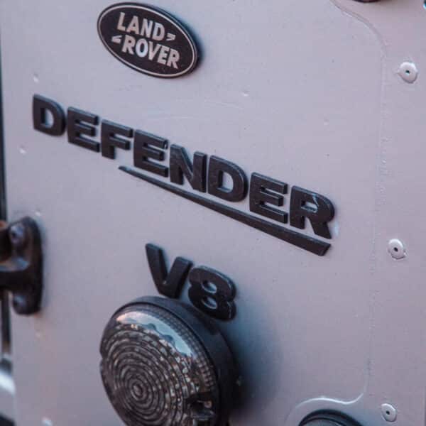 1987 Land Rover Defender V8 Arrival 5