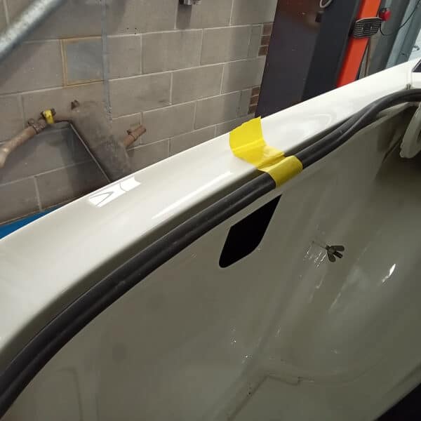 251125 1969 Audi 70L Door Trims and Seals 10