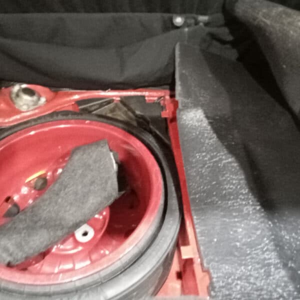 281125 1989 Porsche 928 PDI 6