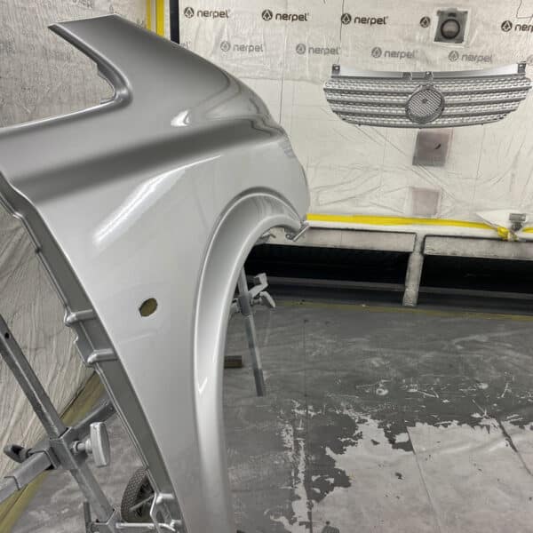 281125 2005 Mercedes Vito Panels painted 8