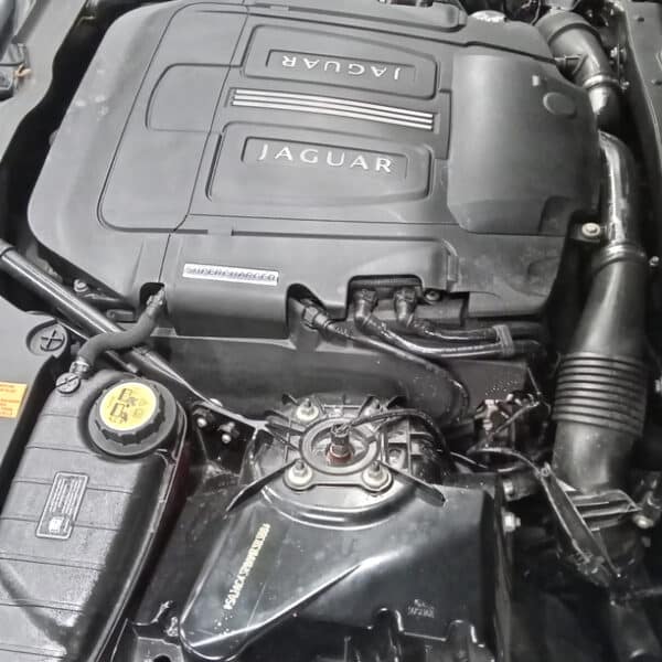 281125 2010 Jaguar XKR Appraisal 4