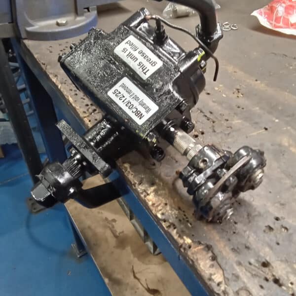 070126 1956 Jensen 541 Steering Box 11