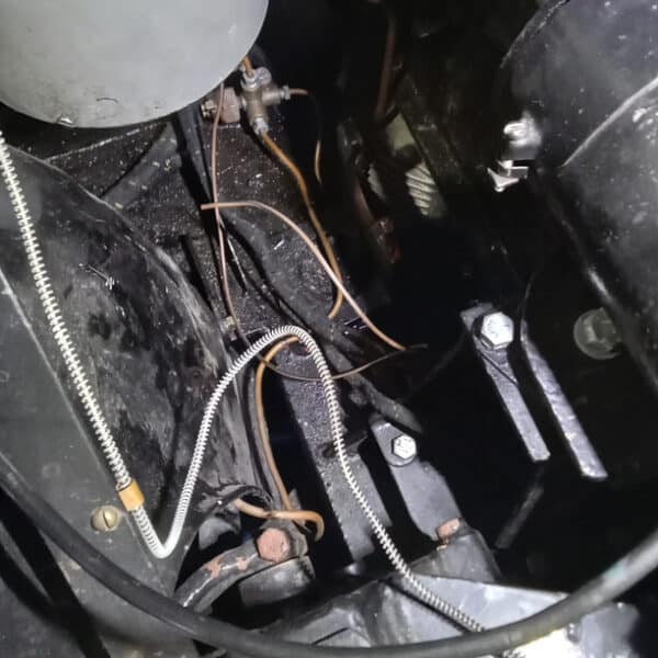 070126 1956 Jensen 541 Steering Box 12