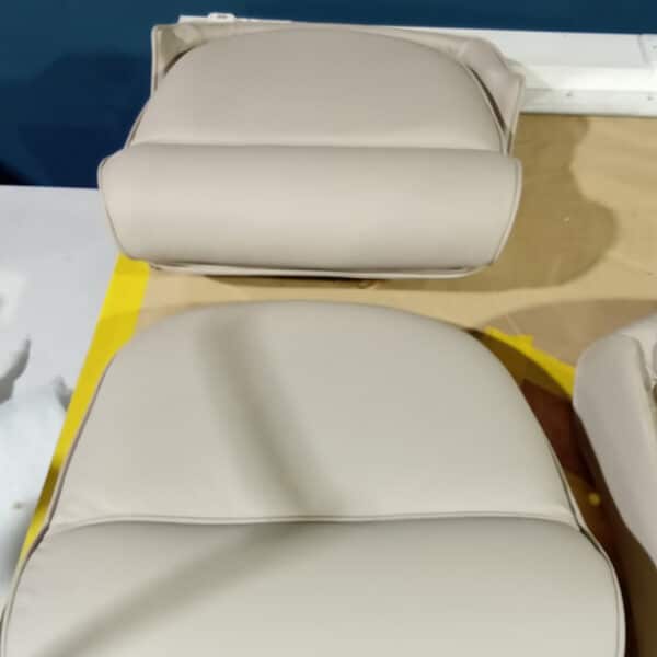 070126 1960 Jensen 541R Front Seats 3