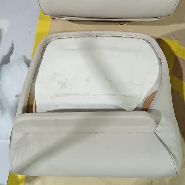 070126 1960 Jensen 541R Front Seats