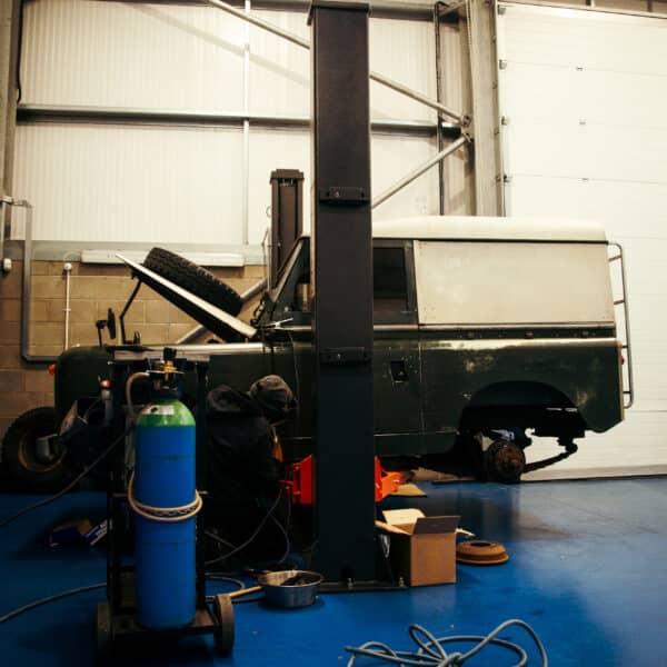 070126 1966 Land Rover Series 2A Rust Repair 12