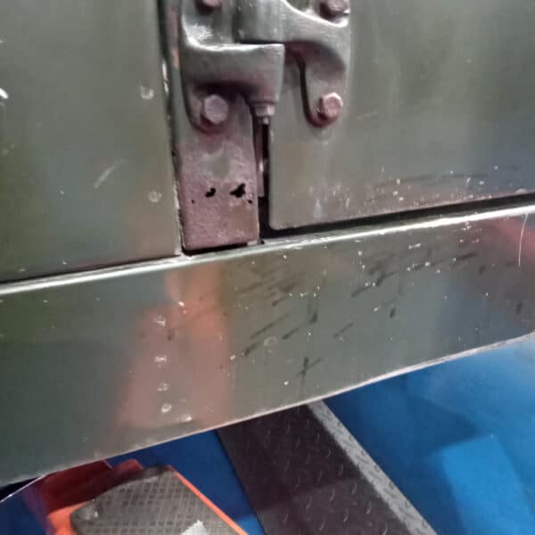 070126 1966 Land Rover Series 2A Rust Repairs