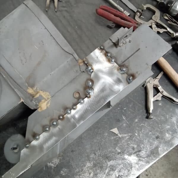 070126 1970 Aston Martin DBS Fan Box Rust Repair 8