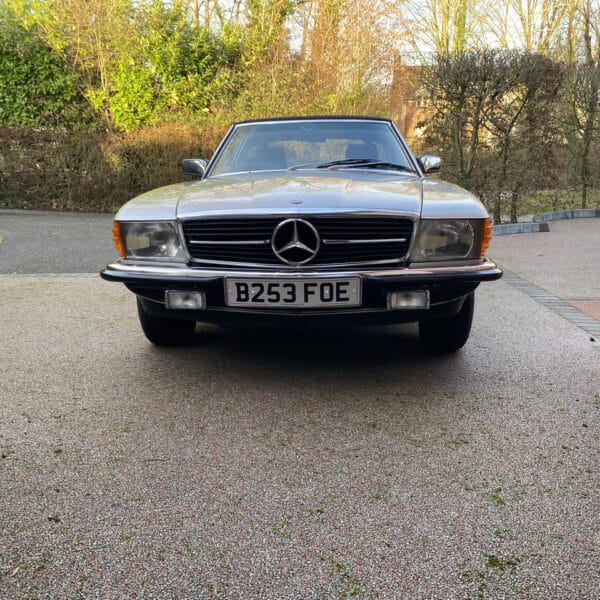 070126 1985 Mercedes 280SL Collection 4