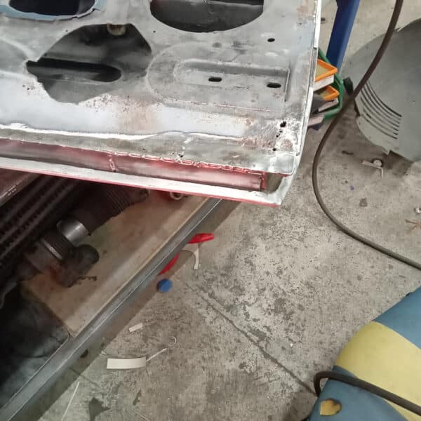 080126 1970 Aston Martin DBS Door Rust 12