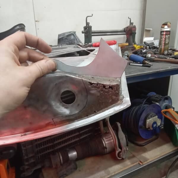 080126 1970 Aston Martin DBS Door Rust 2 1