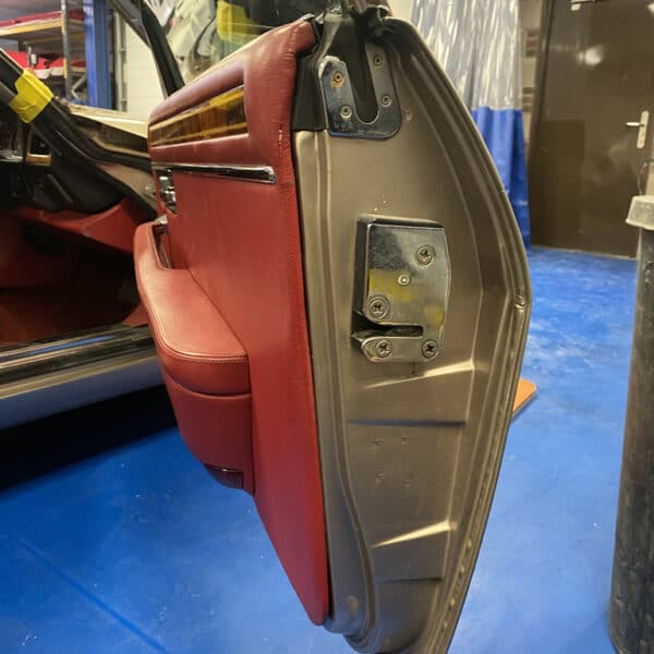 080126 1991 Jaguar XJS V12 Teardown 13