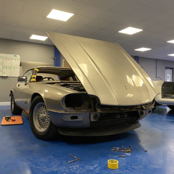 080126 1991 Jaguar XJS V12 Teardown 18
