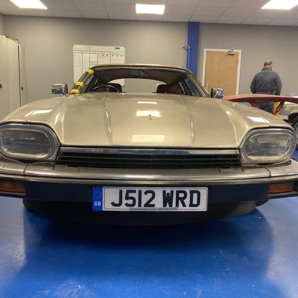 080126 1991 Jaguar XJS V12 Teardown 2