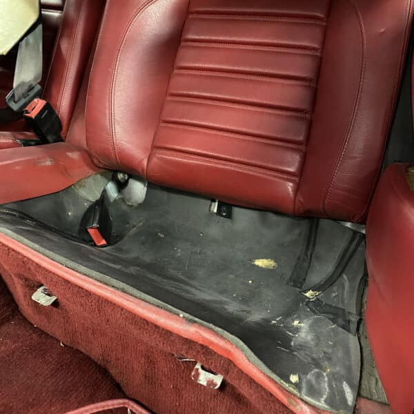 080126 1991 Jaguar XJS V12 Teardown 34