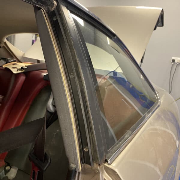 080126 1991 Jaguar XJS V12 Teardown 35