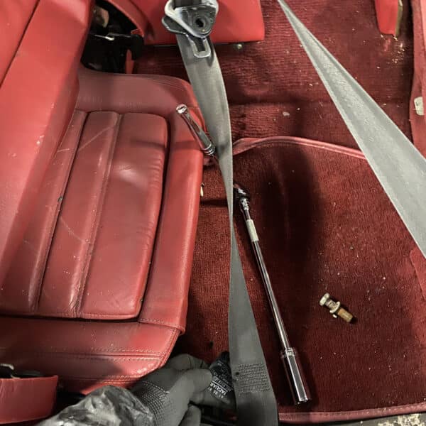 080126 1991 Jaguar XJS V12 Teardown 40