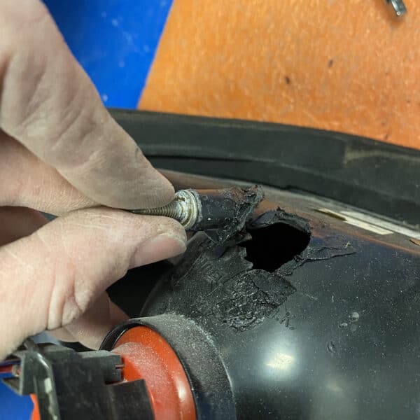 080126 1991 Jaguar XJS V12 Teardown 44