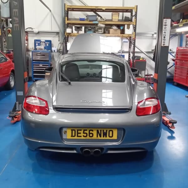 080126 2007 Porsche Cayman PDI 8