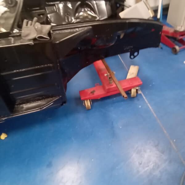 090126 1975 MGB GT V8 Roller Jig 2