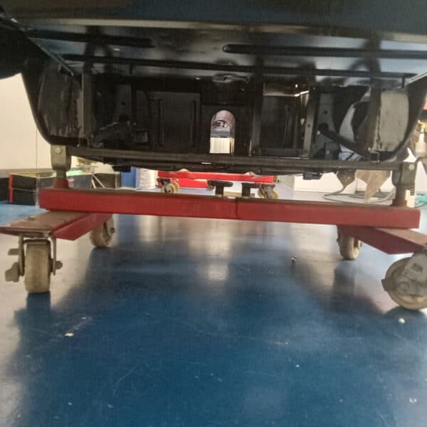 090126 1975 MGB GT V8 Roller Jig 3