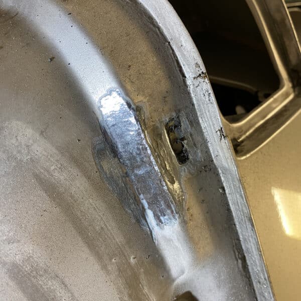 090126 1991 Jaguar XJS Rust Inspection 21