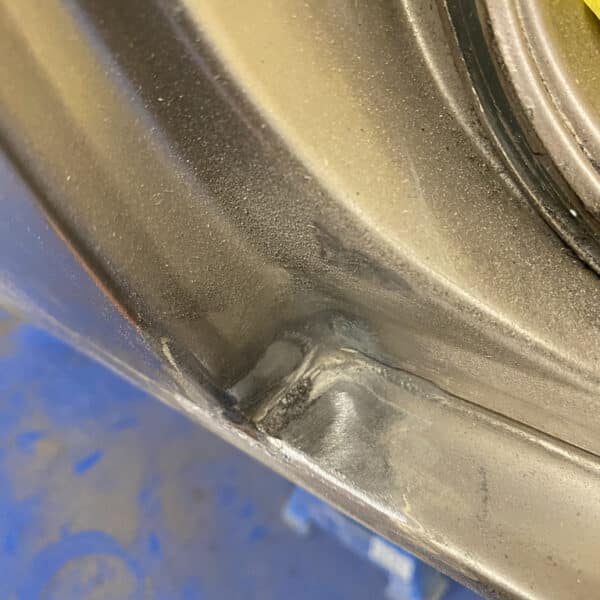 090126 1991 Jaguar XJS Rust Inspection 50