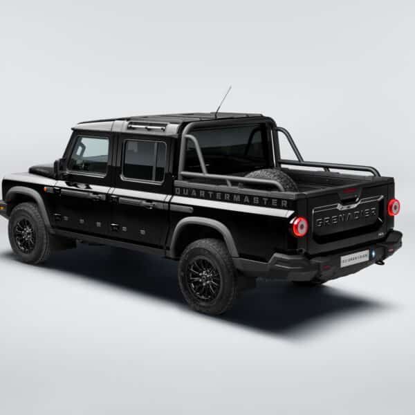 09 MY26 Grenadier Quartermaster Black Edition Studio 1