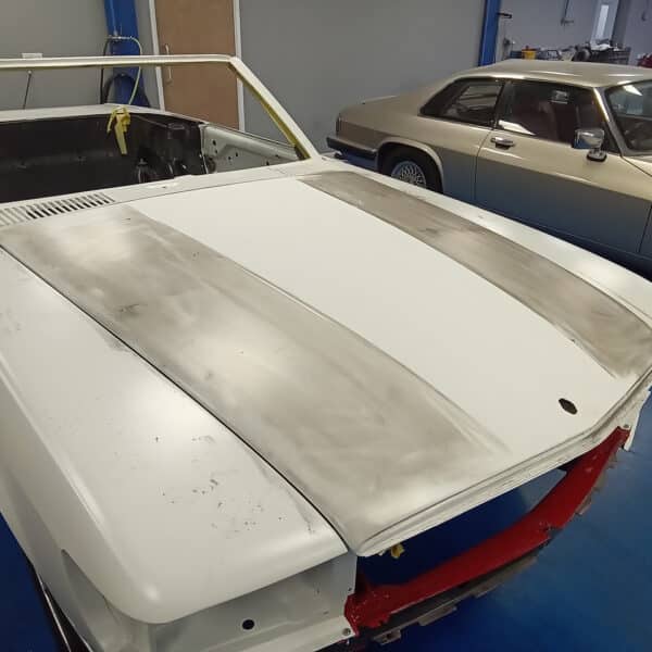 130126 1978 Mercedes 350SL Paint Prep