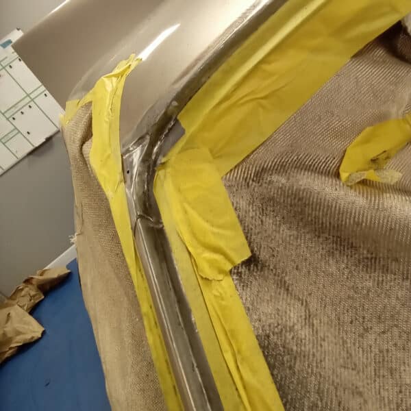 130126 1991 Jaguar XJS V12 Rust Repair 26