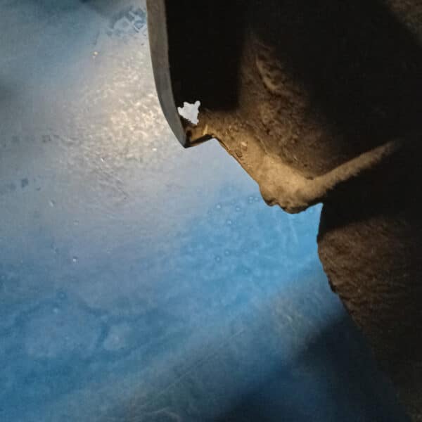 130126 1991 Jaguar XJS V12 Rust Repair 7