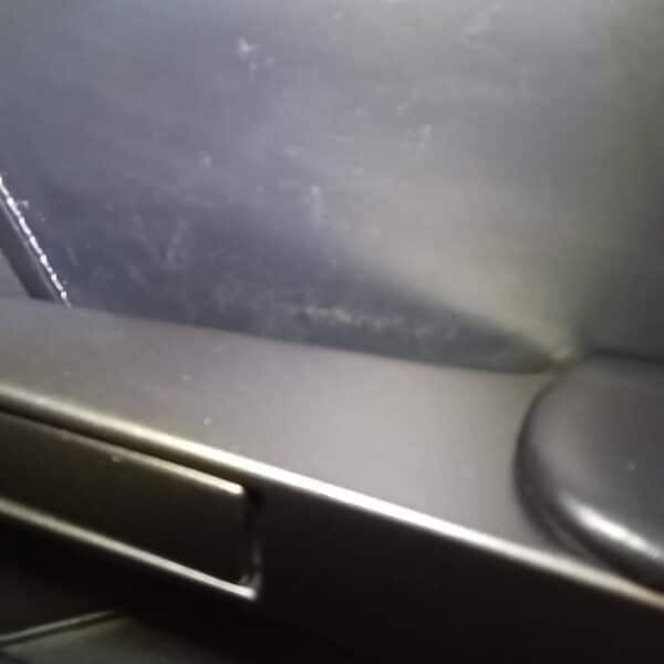 130126 2006 Aston Martin V8 Vantage Interior Dye 15