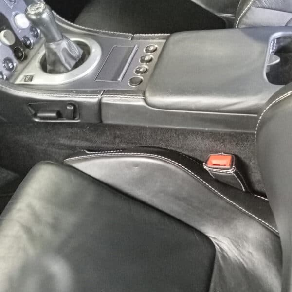 130126 2006 Aston Martin V8 Vantage Interior Dye 20