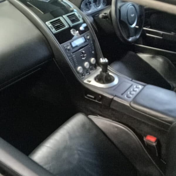130126 2006 Aston Martin V8 Vantage Interior Dye