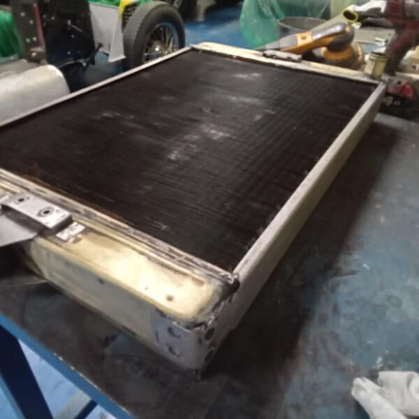 140126 1970 Aston Martin DBS Radiator Strip 4