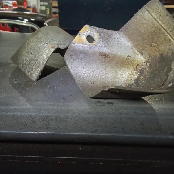 140126 1996 Bentley Continental R Camber Adjustment 2