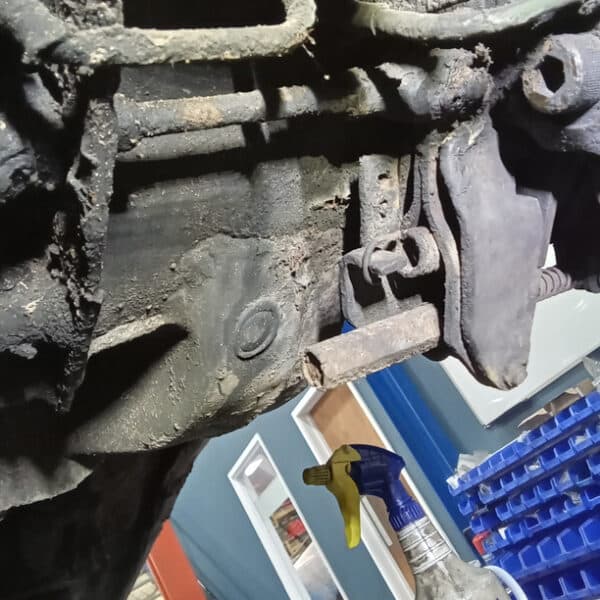 140126 1996 Bentley Continental R Rear Caliper 16