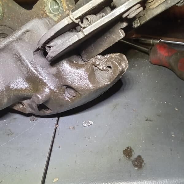 140126 1996 Bentley Continental R Rear Caliper 6