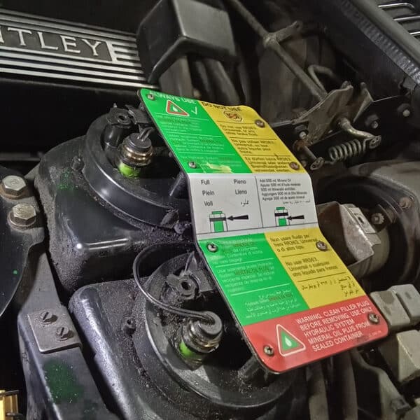 140126 1996 Bentley Continental R Rear Caliper2 16