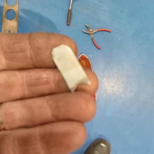 150126 1968 MGC Roadster Rear Light Repairs 4