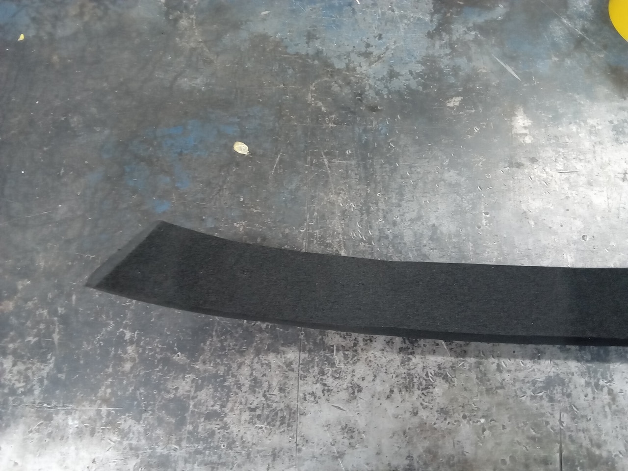 150126 1969 Aston Martin DB6 Volante Roof Seals 2