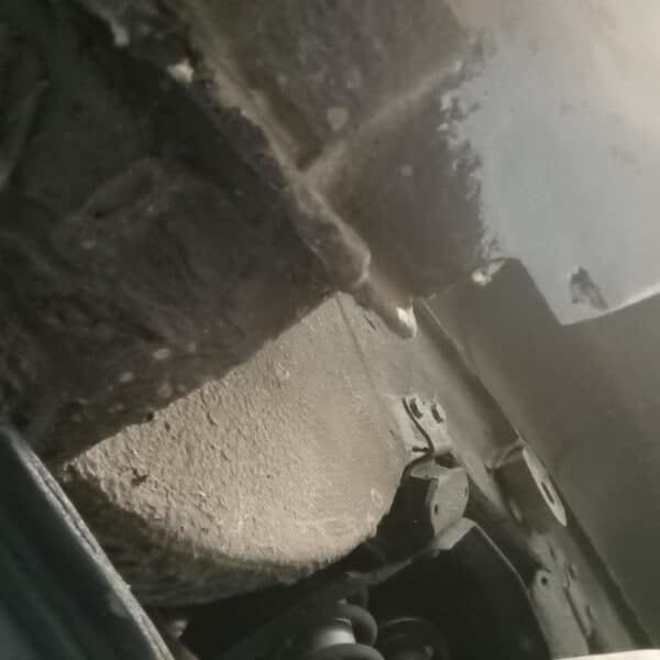 150126 1991 Jaguar XJS V12 Passenger Sill Rust