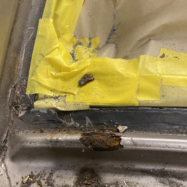 150126 1991 Jaguar XJS V12 Rust Investigation 4