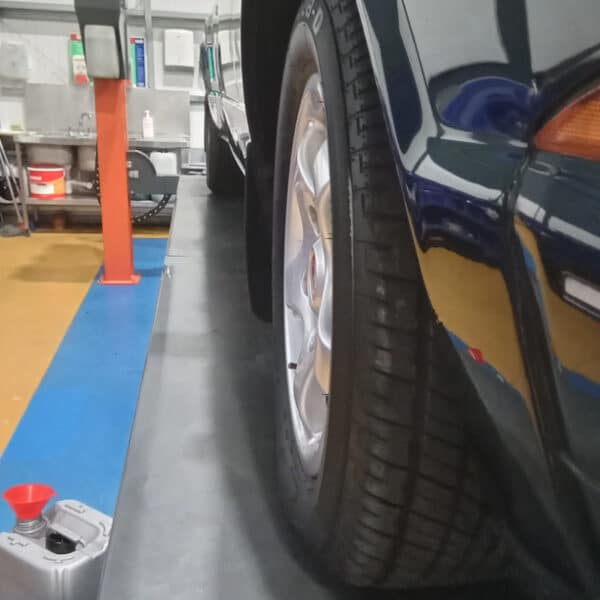 150126 1996 Bentley Continental R Camber Adjustment 2