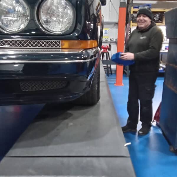 150126 1996 Bentley Continental R Camber Adjustment