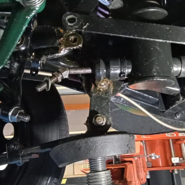 160126 1939 Morris 8 Tourer Suspension and Brakes 11