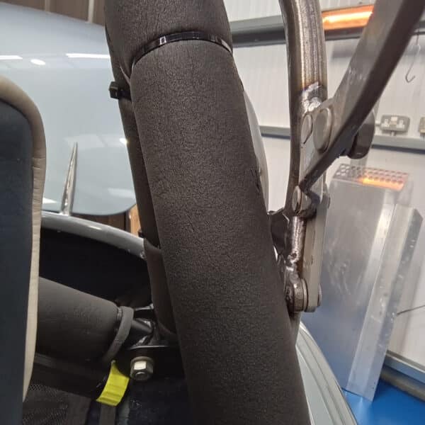 160126 1960 Austin Healey 3000 Hood Frame and Alternator 7