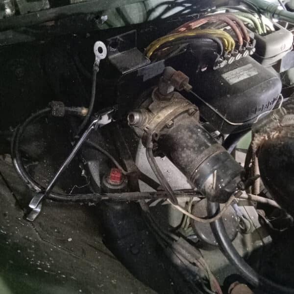 170126 1956 Land Rover Series 1 Fuel Pump 7