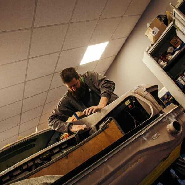 200126 1991 Jaguar XJS Panel Levelling 5