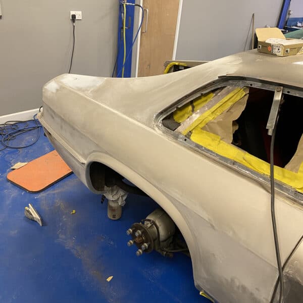 200126 1991 Jaguar XJS Sanding for Priming 2